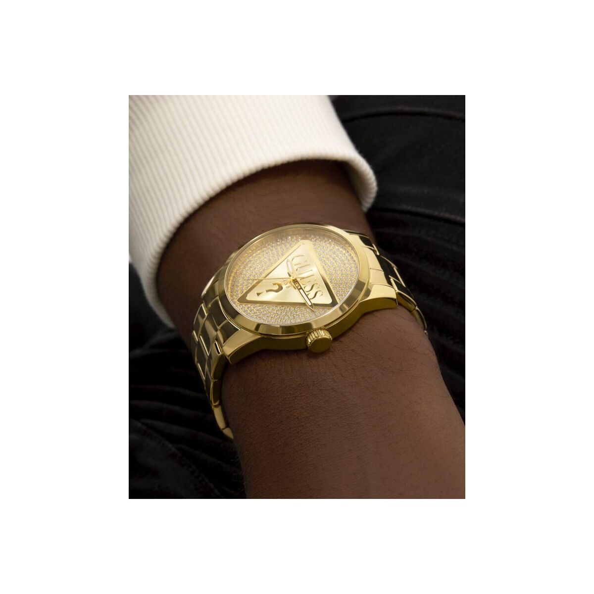 V3HCB425E573CFB5FE0E1720182DC3FE4FCR7469605P8