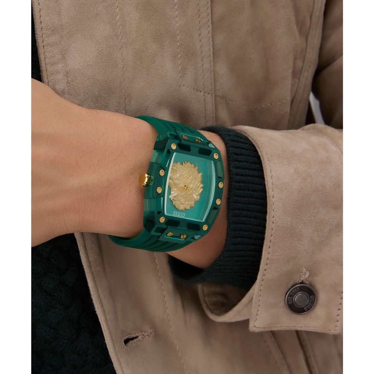 V3HC3C9B31FF537A08F971C363343987D48R7471205P9