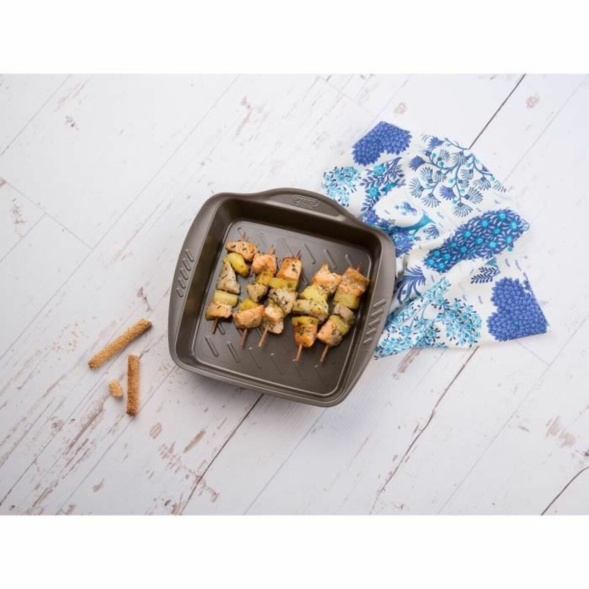 V4H7E14D337C54DCD5D1950659071D40974R5768966P4