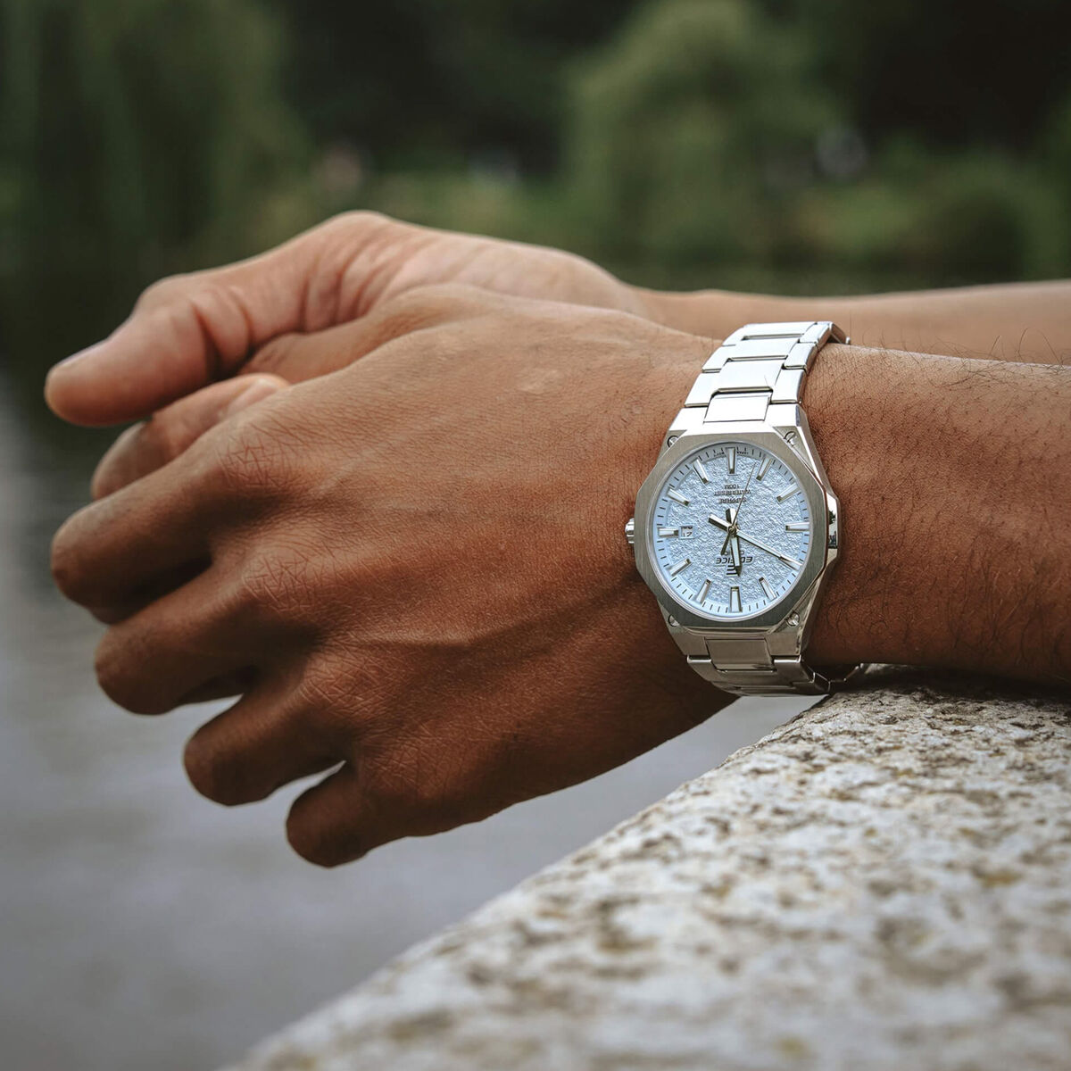 V5H3B64824A46E94A9136DE1B6BD1447263R7406814P4