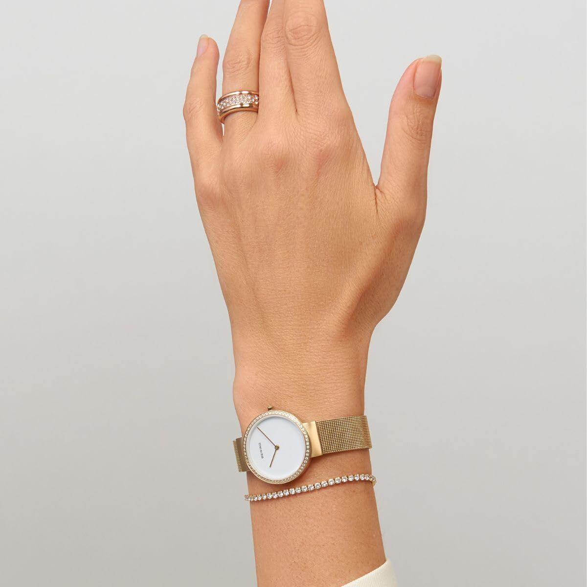 V3HD29D10B77F59508A0E7C9728752B965BR7464282P8