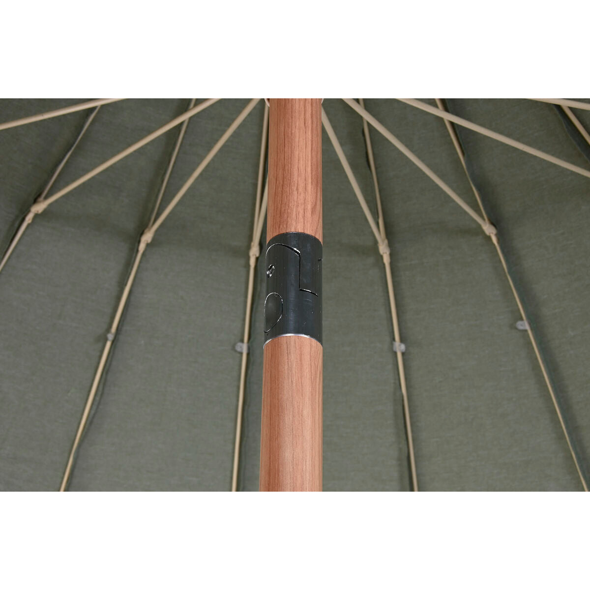 V6HD7E54E50C6D0DF50CF304A81667C8DADR6189179P6