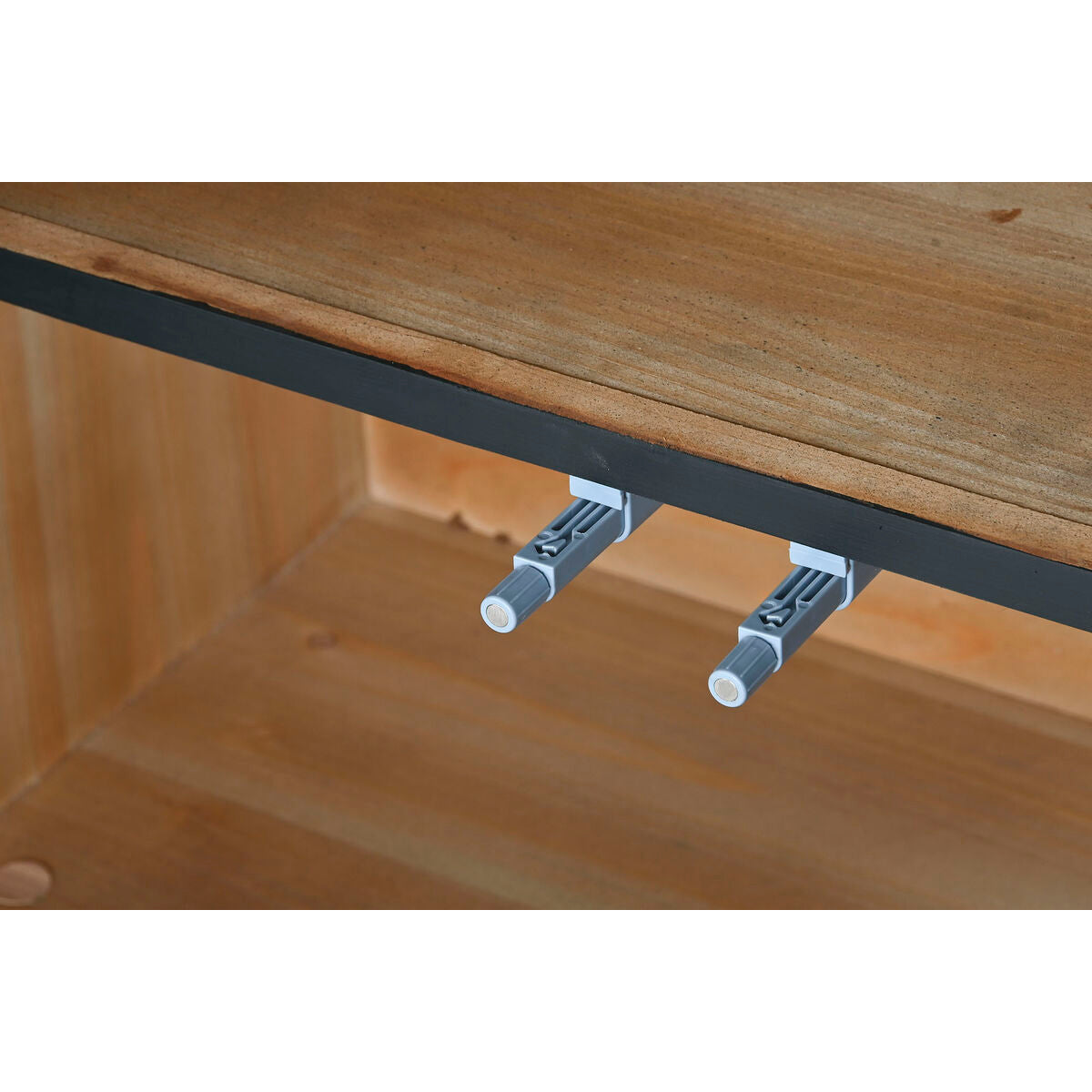 V8HCD0D3CDA94714F8AF835819B3F3AB7A4R6387076P6