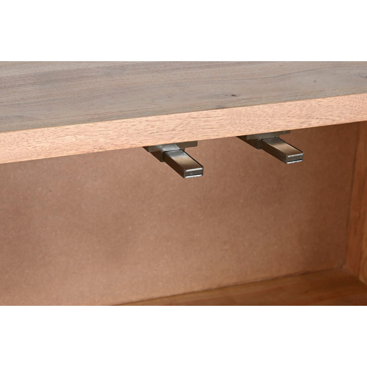 V8H727AAE003758526635AE1795977BA46AR6386996P7