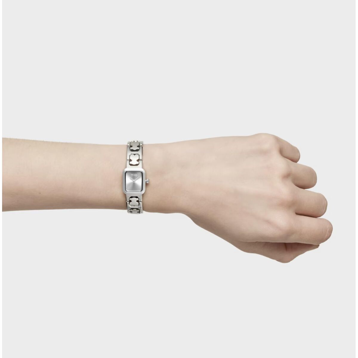 V3HD3F3AC25432192371A021906ECE3A909R7397009P6