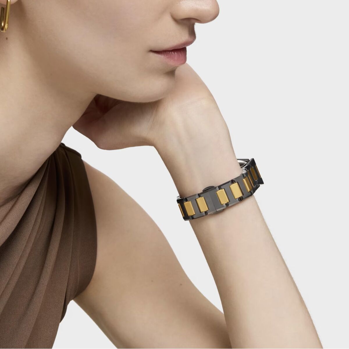 V3HDBAAB9812859E6D24A2086BA2177D348R7397643P6